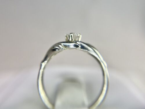 Vintage 14k White Gold Designer Natural Round Diamond Infinity Hand Ring 1/5 ct