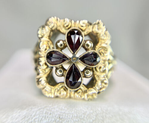 Vintage 10k Yellow Gold European Pear Shape Rhodolite Garnet Cocktail Ring