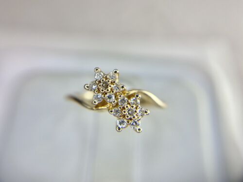 Vintage 14k Yellow Gold Round Natural Diamond Double Flower Small Cocktail Ring