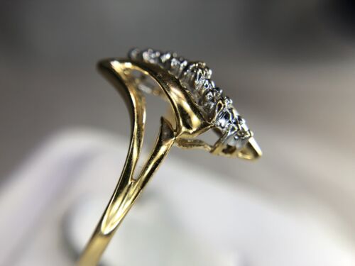 Estate Vintage 10k Yellow Gold Natural Round Brilliant Diamond Cocktail Ring 