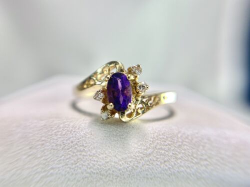 14k Yellow Gold Oval Purple Amethyst Round Diamond Filigree By-Pass Ring