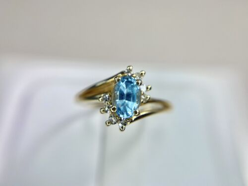 Vintage 10k Yellow Gold Natural Oval Sapphire Blue Topaz Round Diamond Ring