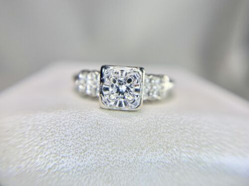 Vintage Designer 14k White Gold Natural Round Diamond Small Engagement Ring