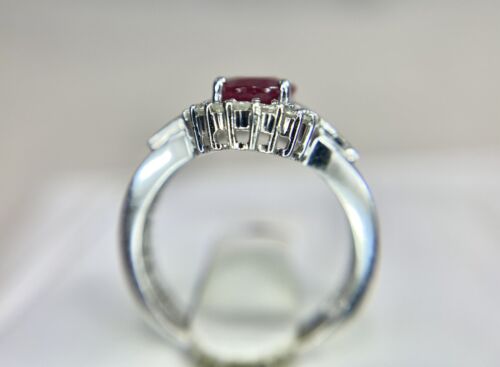 Vintage 14k White Gold Natural Oval Red Ruby Round Baguette Diamond Ring