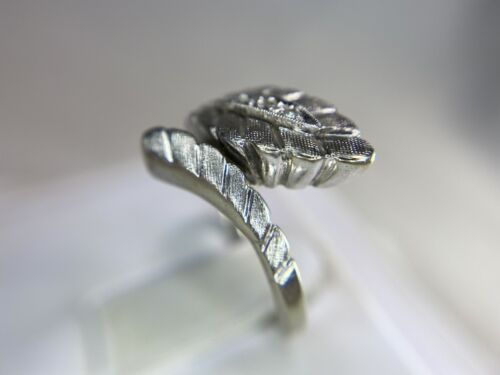 Art Deco 14k White Gold Round Single Cut Diamond Engraved Leaf Feather Ring