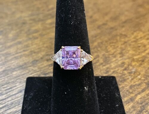 14k Yellow Gold Radiant Cut Trillion Fancy Vivid Pink Purple CZ Cocktail Ring