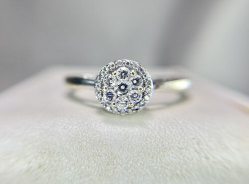 10k White Gold Natural Round Brilliant Diamond Cluster Halo Engagement Ring 