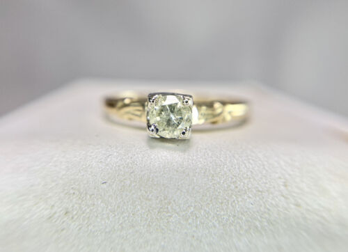 Vintage 14k Yellow Gold Natural Round Diamond Small Classic Engagement Ring