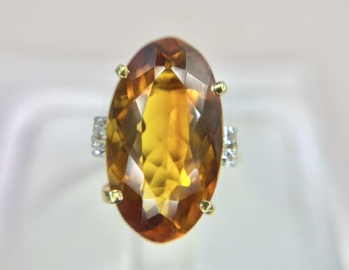 Vintage 18k Yellow Gold Oval Orange Citrine Round Diamond Big Cocktail Ring