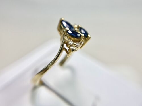 Vintage 14k Yellow Gold Marquise Blue Sapphire Round Diamond Small Cocktail Ring