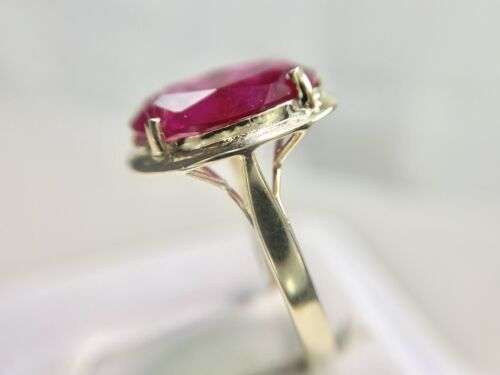 Vintage 14k Yellow Gold Oval Shape Red Ruby Big Solitaire Cocktail Ring