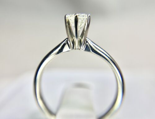 Vintage 14k White Gold Natural Round Diamond Solitaire Engagement Ring