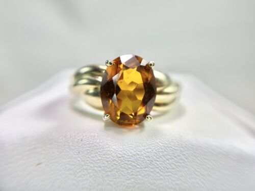 Vintage 10k Yellow Gold Designer Signed Oval Shape Orange Citrine Solitaire Ring