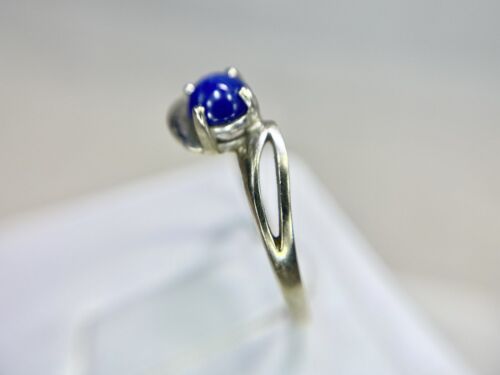 Vintage 10k White Gold Round Blue Star Sapphire Small Bypass Solitaire Ring