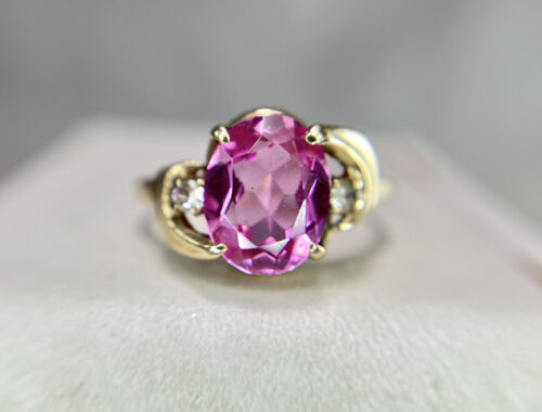 Vintage 10k Yellow Gold Synthetic Oval Pink Topaz Round Diamond Ring