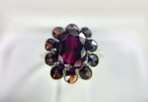 Vintage 10k White Gold German Signed Oval Round Rhodolite Garnet Halo Ring