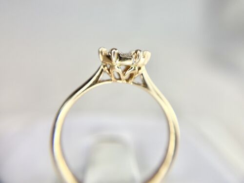 18k Yellow Gold Natural Round Brilliant Diamond Cluster Engagement Ring 1/3 ct