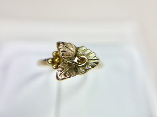 Vintage 10k Yellow Black Hills Gold Designer Grape Leaf Small Cocktail Ring