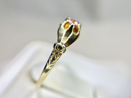 Vintage 14k Yellow Gold Round Natural Pink Sapphire Small Solitaire Ring