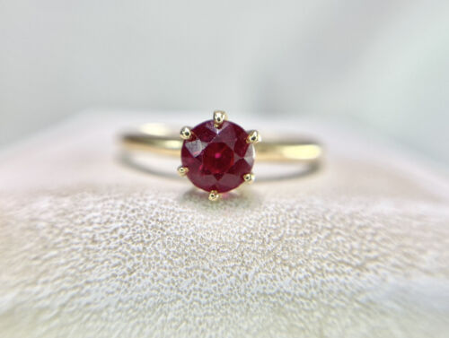 Vintage Art Deco Signed 14k Yellow Gold Old European Red Ruby Solitaire Ring