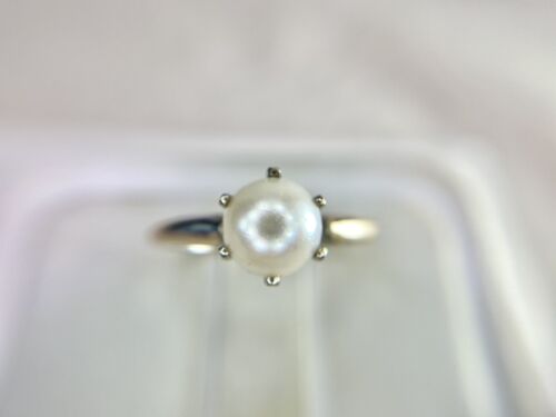 Vintage Retro 14k White Gold Round White Cultured Pearl Classic Solitaire Ring