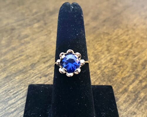 Vintage Art Deco 18k Rose Gold Round Blue Sapphire Flower Solitaire Ring