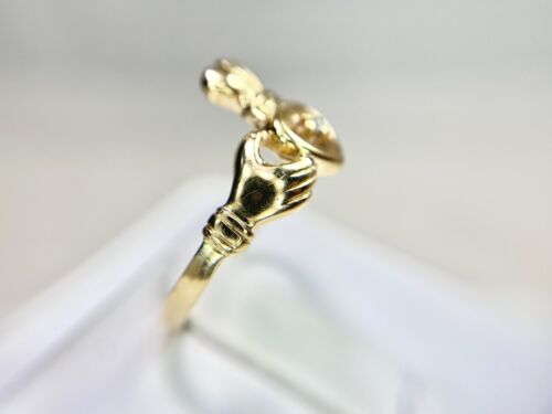 Vintage 10k Yellow Gold Natural Round Diamond Irish Claddagh Heart Ring