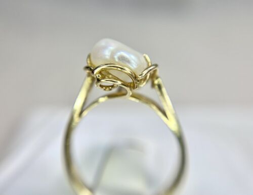 Vintage 14k Yellow Gold Cultured Biwa White Pearl Solitaire Ring