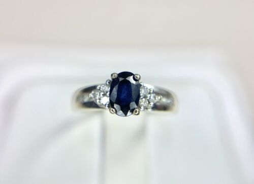 Vintage 14k White Gold Natural Oval Blue Sapphire Round Diamond Ring