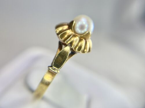 Vintage Art Deco 14k Yellow Gold Round White Cultured Pearl Solitaire Ring