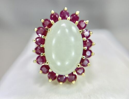 Vintage 14k Yellow Gold Natural Oval Shape Green Jade Round Ruby Cocktail Ring