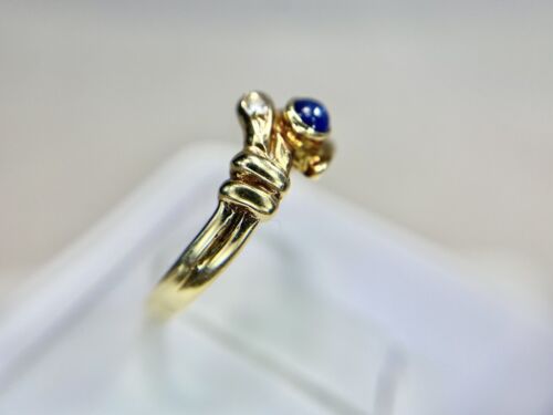 Art Deco 14k Yellow Gold Natural Blue Cabochon Sapphire Round Diamond Ring