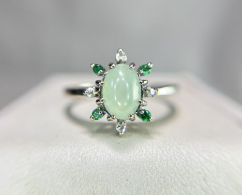 Vintage 14k White Gold Oval Light Green Jade Round Diamond Ballerina Ring