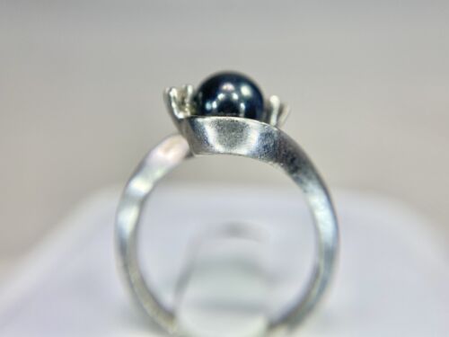 Vintage 10k White Gold Cultured Black Tahitian Pearl Round Diamond Bypass Ring