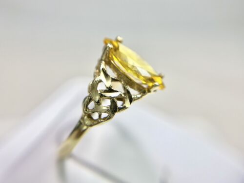 Vintage 14k Yellow Gold Synthetic Marquise Shape Yellow Sapphire Solitaire Ring