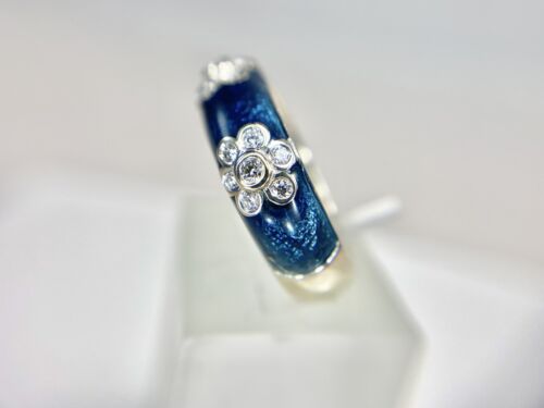 18k White Gold Natural Round Brilliant Diamond Bezel Set Blue Enamel Flower Ring