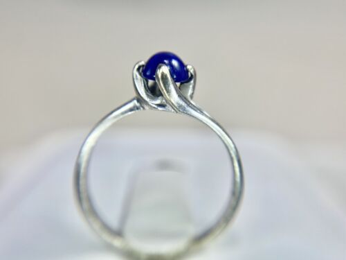 Vintage 10k White Gold Round Blue Star Sapphire Small Bypass Solitaire Ring