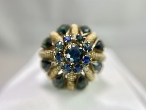 Vintage 10k Yellow Gold Natural Pear Shape Round Blue Sapphire Cocktail Ring