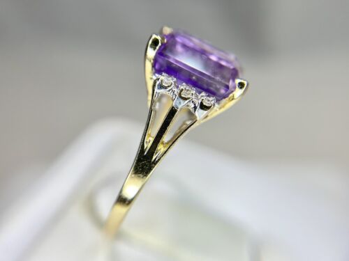 Vintage 14k Yellow Gold Emerald Cut Purple Amethyst Round Diamond Ring