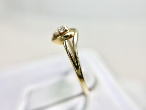 Vintage 10k Yellow Gold Natural Round Diamond Heart Shape Small Bypass Ring