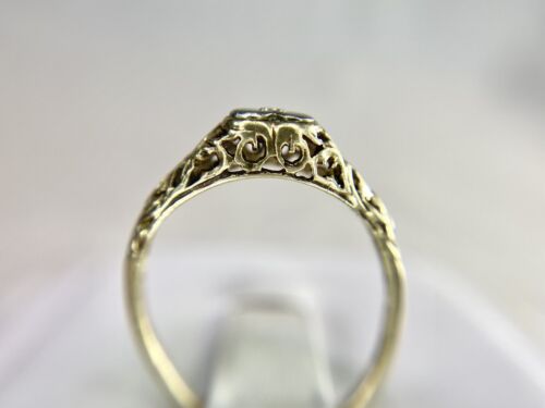 Vintage Art Deco 10k Yellow Gold Round Single Cut Diamond Heart Shape Small Ring