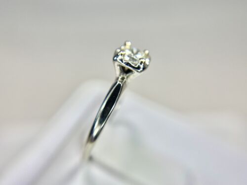 Vintage 14k White Gold Natural Round Diamond Solitaire Classic Engagement Ring