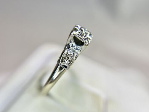 Vintage 14k White Gold Natural Round Brilliant Diamond Small Engagement Ring