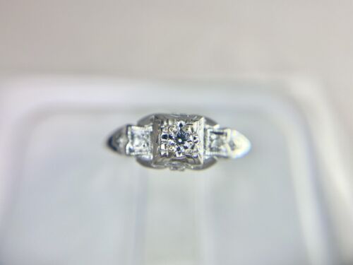 Vintage Art Deco 18k White Gold Natural Round Diamond Small Engagement Ring