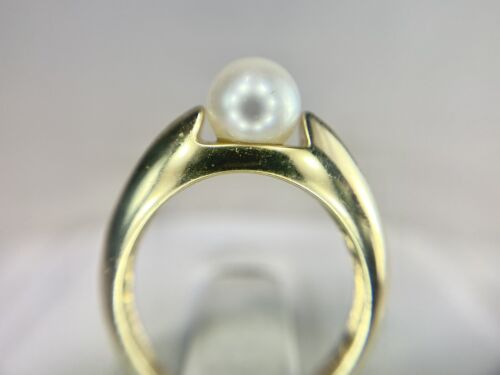 Vintage Designer 14k Yellow Gold Round White Cultured Pearl Solitaire Ring