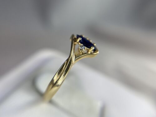 Vintage 14k Yellow Gold Natural Marquise Shape Blue Sapphire Round Diamond Ring