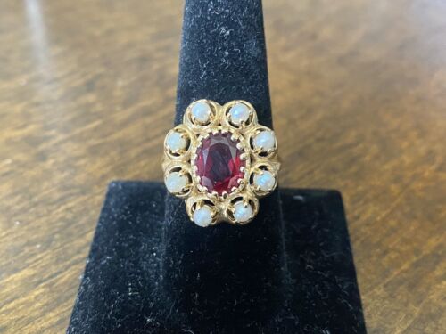 Vintage 14k Yellow Gold Natural Oval Rhodolite Garnet Pearl Big Cocktail Ring