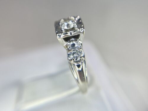 Vintage Estate 14k White Gold Round Natural Diamond Flower Set Engagement Ring