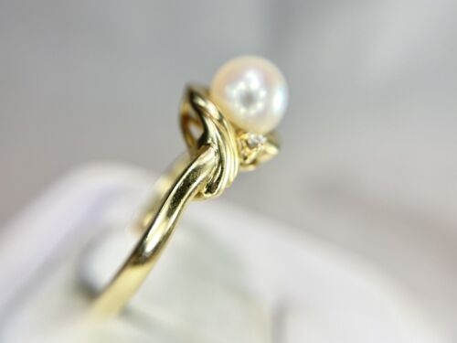 Vintage 14k Yellow Gold White Round Cultured Pearl Diamond By-Pass Ring 