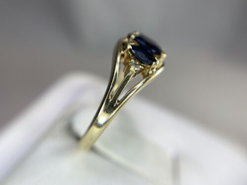 Vintage 14k Yellow Gold Marquise Blue Sapphire Round Diamond Cocktail Ring